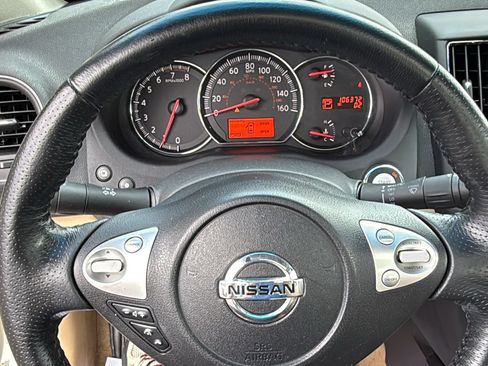 Used 2010 Nissan Maxima 3.5 SV w/ Monitor Pkg FWD image 9