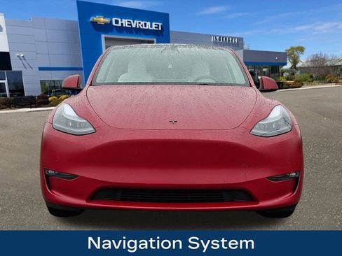 Used 2022 Tesla Model Y Performance image 3