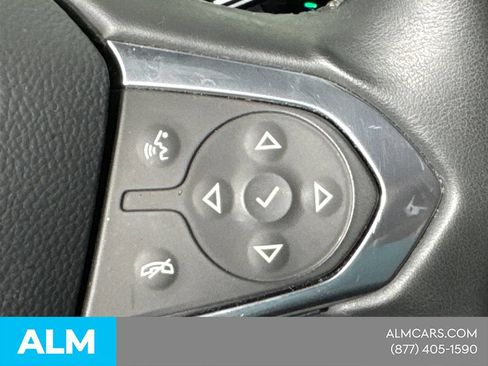Used 2023 Chevrolet Traverse LT FWD image 29