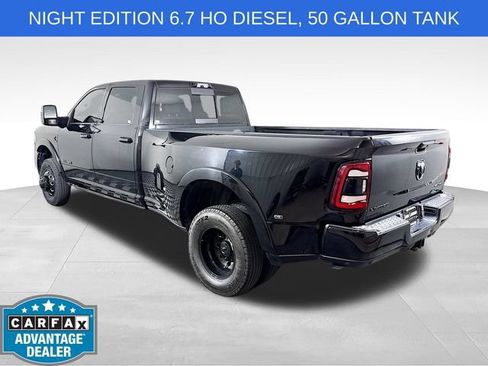 Used 2024 RAM 3500 Limited w/ Night Edition AWD/4WD image 5