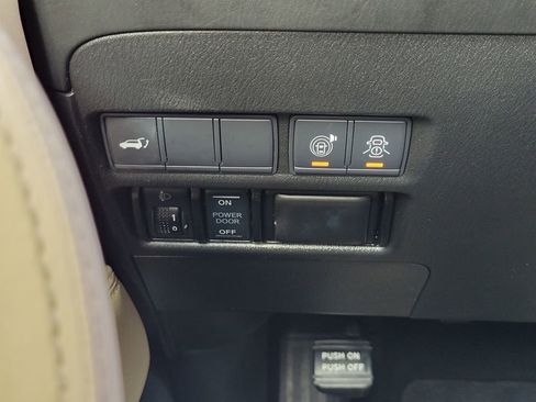 Used 2019 Nissan Armada SL w/ Premium Package image 31