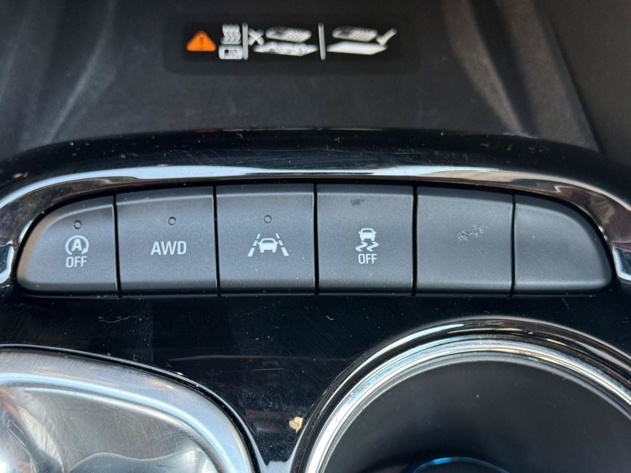 Used 2025 Buick Encore GX Sport Touring w/ Advanced Technology Package AWD/4WD image 14