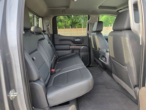 Used 2021 GMC Sierra 1500 SLT RWD image 26