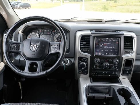 Used 2018 RAM 1500 Big Horn AWD/4WD image 28