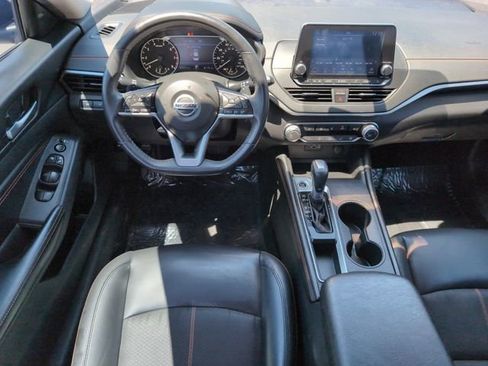 Used 2019 Nissan Altima 2.5 SR w/ SR Premium Package FWD image 27