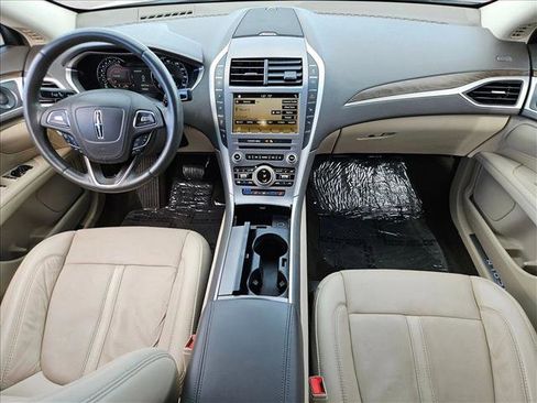 Used 2019 Lincoln MKZ Reserve image 18