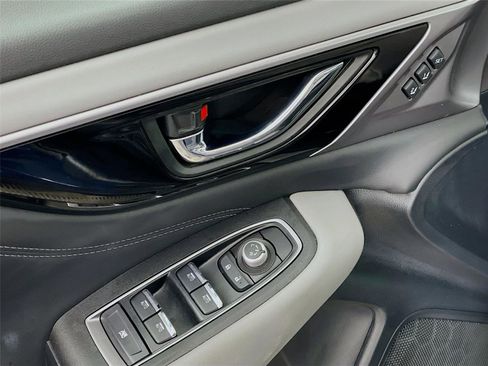 Used 2024 Subaru Outback Limited image 23