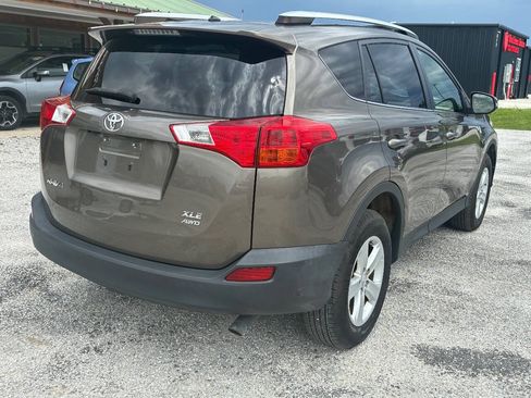 Used 2013 Toyota RAV4 XLE AWD/4WD image 4