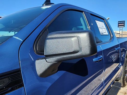 New 2026 GMC Sierra 1500 Elevation w/ LPO, Elevation Black Package image 13