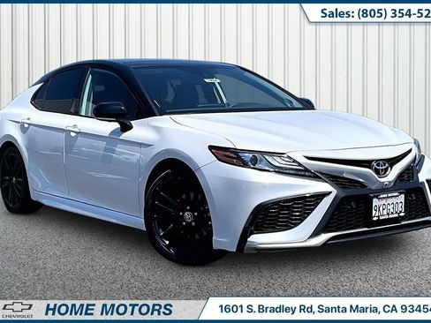 Used 2024 Toyota Camry XSE w/ Navigation Package FWD image 1