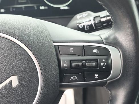 Used 2023 Kia Sportage SX image 17