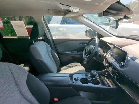 Used 2021 Nissan Rogue SV AWD/4WD image 7
