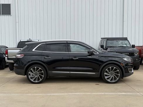 Used 2019 Lincoln Nautilus Reserve w/ Ultimate Package AWD/4WD image 3