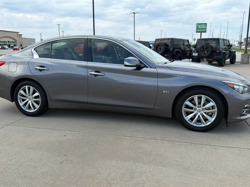 Used 2016 INFINITI Q50 3.0t Premium w/ 3.0T Premium Plus Package AWD/4WD image 23