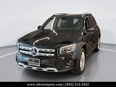 Used 2023 Mercedes-Benz GLB 250 4MATIC image 1