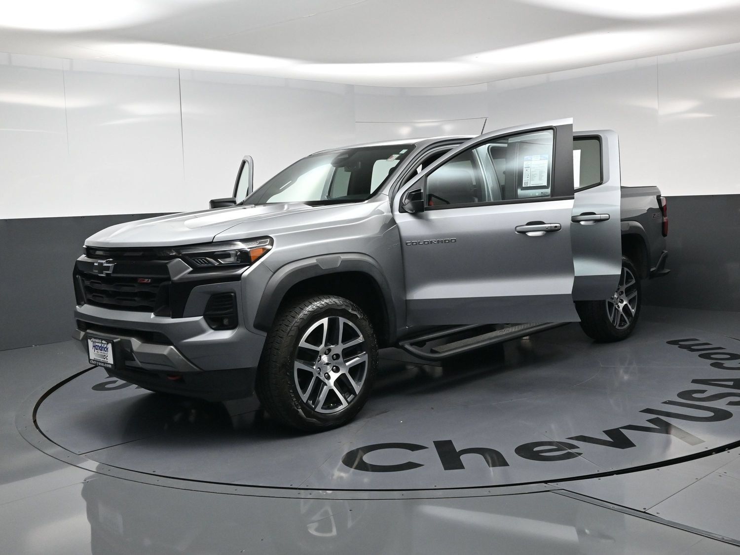 Used 2023 Chevrolet Colorado Z71 w/ Z71 Convenience Package 2 AWD/4WD image 23