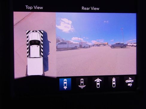 Used 2020 RAM 3500 Tradesman w/ Chrome Appearance Group image 24