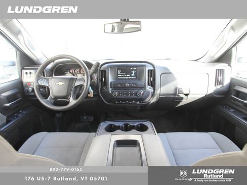 Used 2018 Chevrolet Silverado 2500 W/T w/ WT Convenience Package AWD/4WD image 6