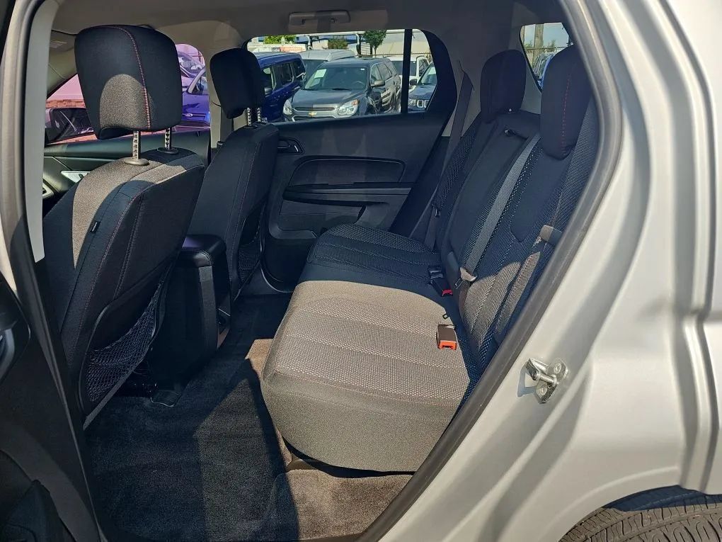 Used 2016 GMC Terrain SLE FWD image 16
