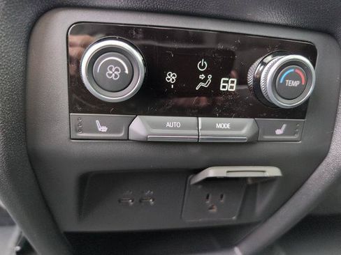 New 2026 Buick Enclave Avenir w/ Super Cruise Package FWD image 22