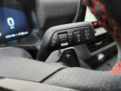 Used 2025 Ford Explorer ST w/ Sun And Sound Package image 24