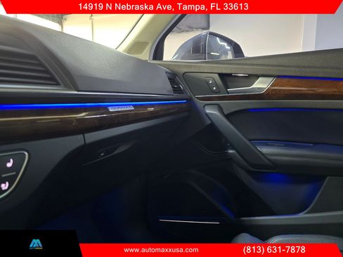 Used 2018 Audi Q5 Prestige w/ Prestige Package AWD/4WD image 23