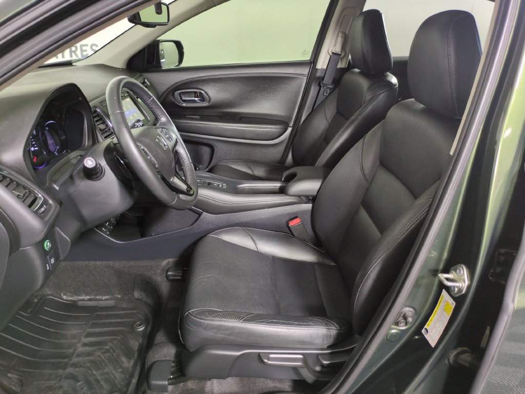 Used 2018 Honda HR-V EX-L image 12