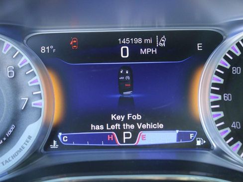 Used 2015 Chrysler 200 C w/ Safetytec Group image 20