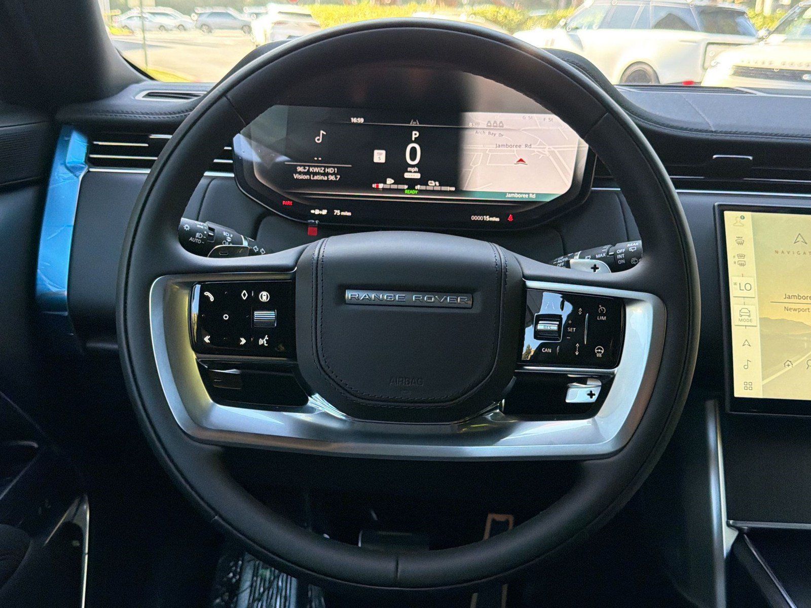 Used 2026 Land Rover Range Rover SE AWD/4WD image 11