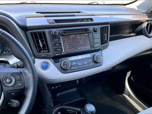 Used 2017 Toyota RAV4 XLE w/ All Weather Liner Package AWD/4WD image 14
