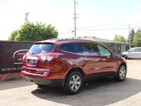 Used 2015 Chevrolet Traverse LT AWD/4WD image 4