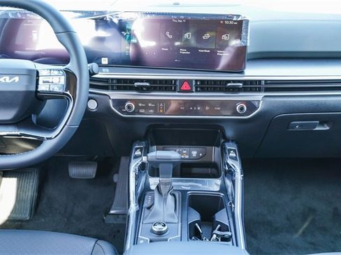 New 2026 Kia Sorento S w/ S Panoramic Sunroof Package image 15