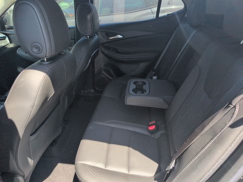 Used 2024 Buick Encore GX Avenir FWD image 9