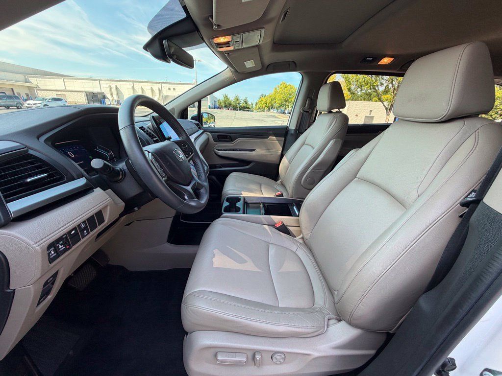 Certified 2024 Honda Odyssey EX-L image 27
