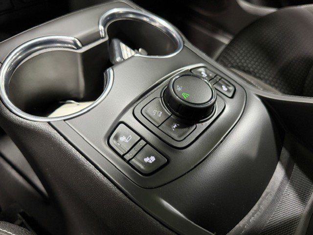 Certified 2023 GMC Terrain SLE w/ Driver Convenience Package FWD image 14