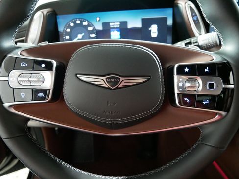 Used 2023 Genesis G90 3.5T AWD/4WD image 25