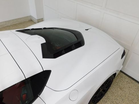 Used 2023 Chevrolet Corvette Stingray Preferred Cpe RWD image 31