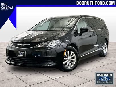 Used 2017 Chrysler Pacifica Touring w/ Tire & Wheel Group
