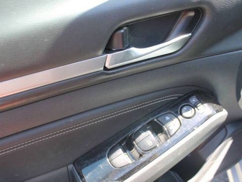 Used 2021 Nissan Altima 2.5 SL image 13