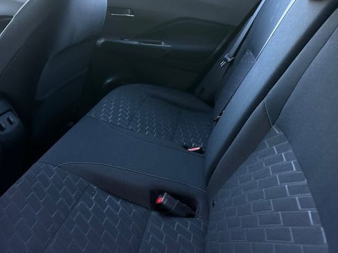 Used 2024 Nissan Kicks SV image 5