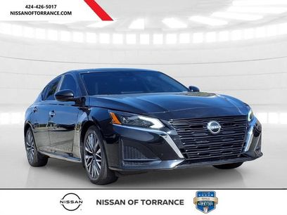 Used 2023 Nissan Altima 2.5 SV w/ SV Premium Package