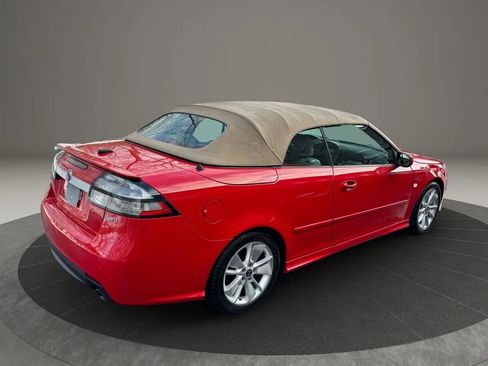 Used 2010 Saab 9-3 Aero w/ Aero Premium Package image 12