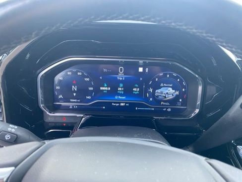 Used 2022 Chevrolet Silverado 1500 LT image 12