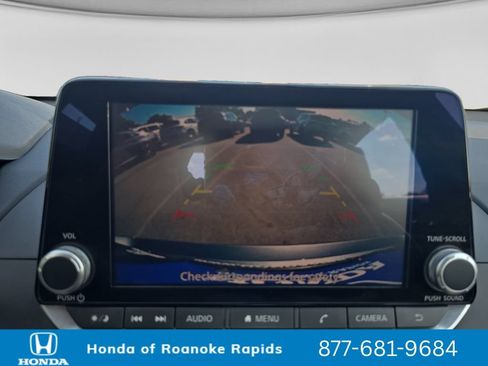 Used 2023 Nissan Altima 2.5 SV FWD image 22