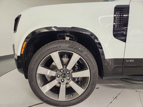 New 2026 Land Rover Defender 110 V8 image 11