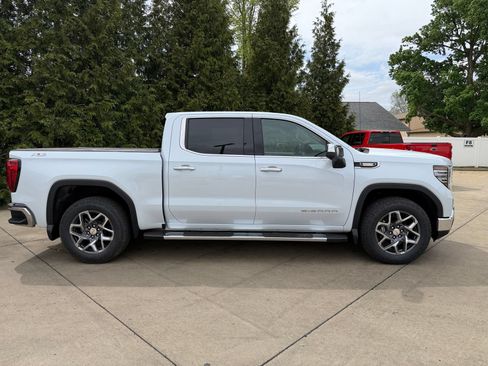 New 2026 GMC Sierra 1500 SLT w/ SLT Premium Plus Package AWD/4WD image 33