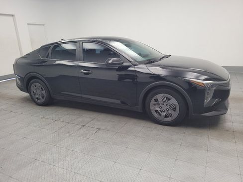 Used 2025 Kia K4 FWD image 11