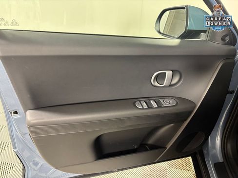 Used 2024 Hyundai Ioniq 5 SE AWD/4WD image 12
