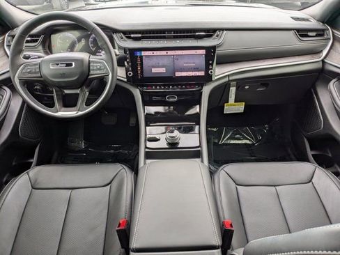 New 2026 Jeep Grand Cherokee Limited Reserve image 16