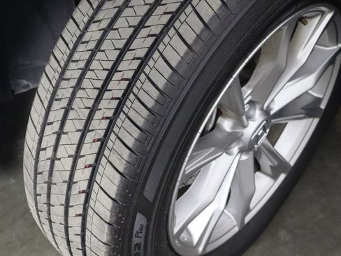 Used 2024 Honda CR-V EX image 36